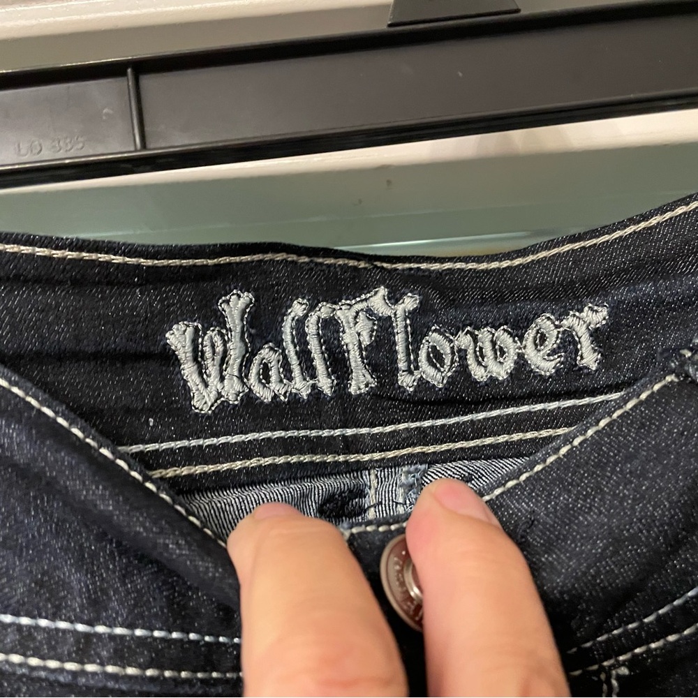 Wallflower Women's Dark Blue Boot Cut Jeans